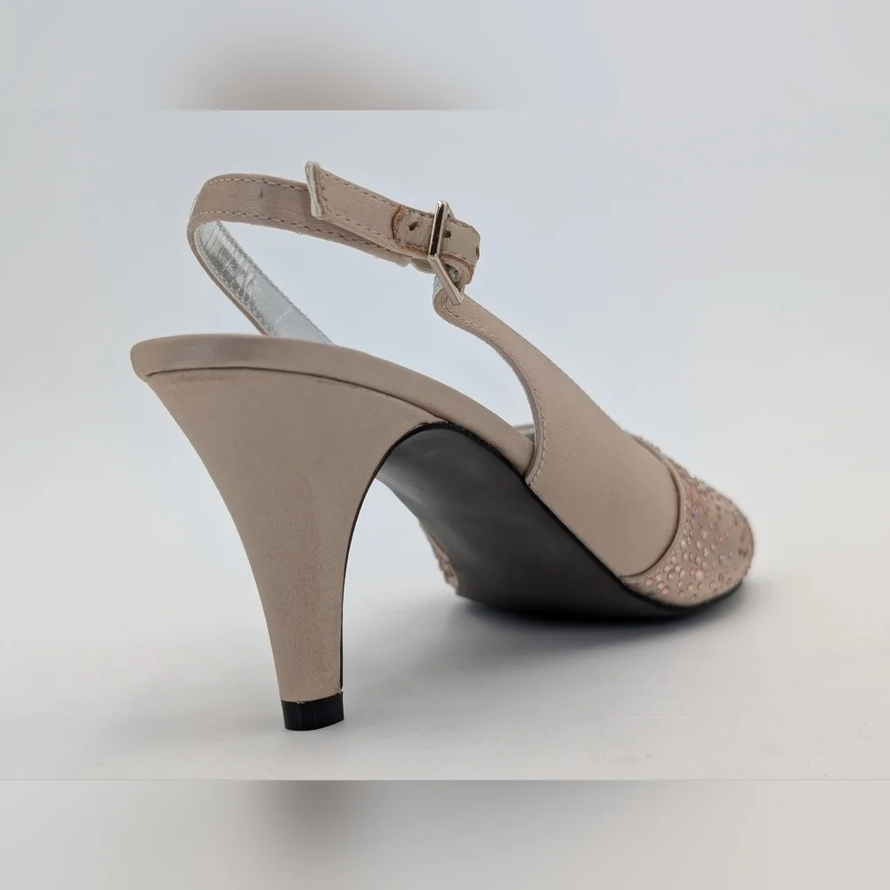 Like New David Tate Sz 10M Satin Champagne Designer Rhinestones Heels Slingback